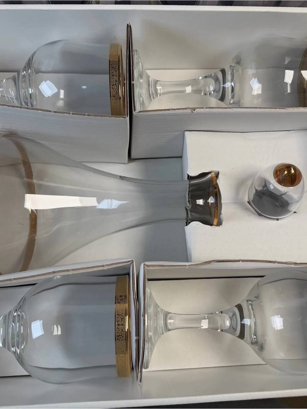 Crystal Collection Gold Trimmed Wine Decanter and Glasses Set